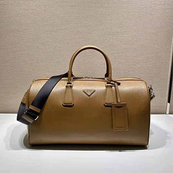 Prada Elegant Duffle Bag in Saffiano Leather Travel Bag Brown Size 27.5 x 25 x 50 cm