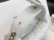 Chanel Pouch Lambskin White Size 16 x 16 x 5.5 cm - 6