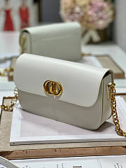Dior 30 Montaigne Avenue Bag White Size 22.5 x 12.5 x 6.5 cm - 3