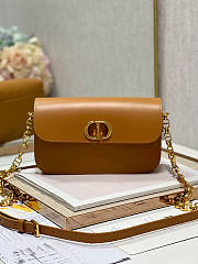 Dior 30 Montaigne Avenue Bag Brown Size 22.5 x 12.5 x 6.5 cm - 1