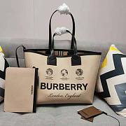 Burberry Label Print Cotton Medium London Tote Bag Size 51.3 x 18.5 x 29 cm - 1