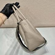 Prada Large Leather Handbag Gray Size 23 x 13 x 31 cm - 6