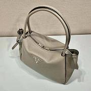 Prada Large Leather Handbag Gray Size 23 x 13 x 31 cm - 4