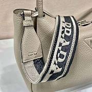Prada Large Leather Handbag Gray Size 23 x 13 x 31 cm - 3