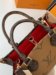 Louis Vuitton LV OnTheGo PM Tote Bag Size 25 x 19 x 11.5 cm - 5