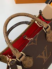 Louis Vuitton LV OnTheGo PM Tote Bag Size 25 x 19 x 11.5 cm - 4