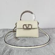 Valentino Garavani Vsling Small Handbag White Size 22 x 17 x 9 cm - 6