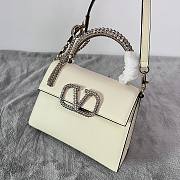 Valentino Garavani Vsling Small Handbag White Size 22 x 17 x 9 cm - 3