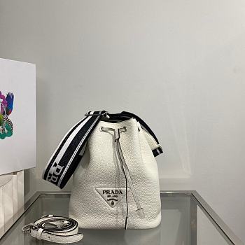 Prada Leather Bucket Bag White Size 20 x 25 x 14 cm