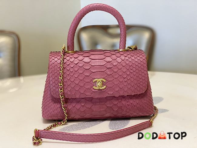 Chanel Coco Handle Python Dark Pink Size 25.5 cm - 1