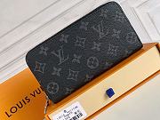 Louis Vuitton LV Zipper Wallet M61723 Size 19 x 10 x 4 cm - 4