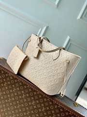 Louis Vuitton Neverfull MM Carryall Pale Beige Size 31 x 28 x 14 cm - 5