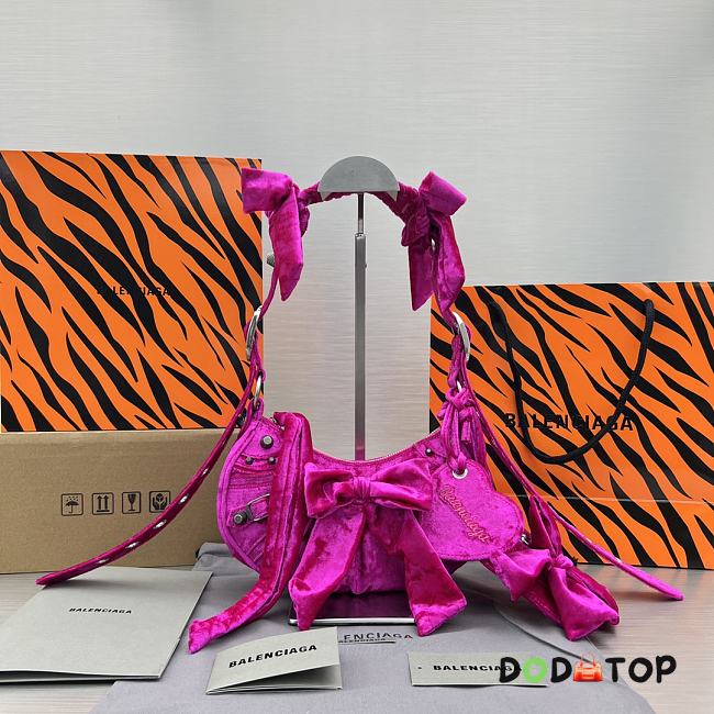 Balenciagale Cagole XS Velvet Bow Shoulder Bag Pink Size 26 x 16 x 9.9 cm - 1