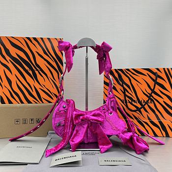 Balenciagale Cagole XS Velvet Bow Shoulder Bag Pink Size 26 x 16 x 9.9 cm