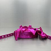 Balenciagale Cagole XS Velvet Bow Shoulder Bag Pink Size 26 x 16 x 9.9 cm - 6