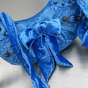 Balenciagale Cagole XS Velvet Bow Shoulder Bag Blue Size 26 x 16 x 9.9 cm - 3