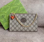 Gucci Wrist Wallet With Double G Strawberry Size 20 x 13.5 x 2 cm - 1