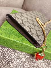 Gucci Wrist Wallet With Double G Strawberry Size 20 x 13.5 x 2 cm - 4