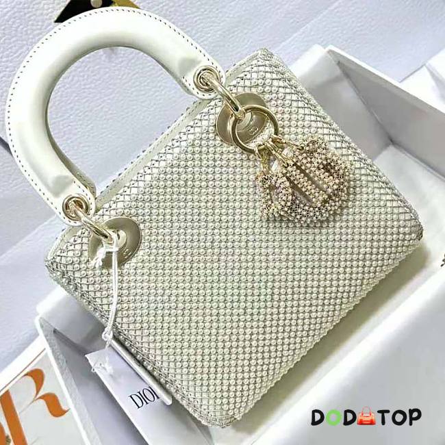 Dior Mini Lady Dior White Resin Pearls Size 17 x 15 x 7 cm - 1
