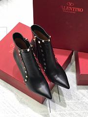  Valentino Rockstud High Heel Boots 8 cm - 1
