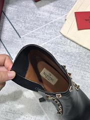  Valentino Rockstud High Heel Boots 8 cm - 2