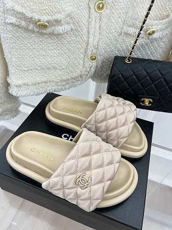 Chanel Shoes Black/White/Beige