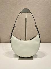 Prada Leather Shoulder Bag 1BC194 White Size 22.5 x 18.5 x 6.5 cm - 4