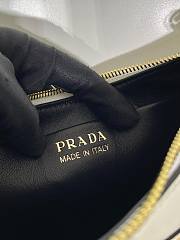 Prada Leather Shoulder Bag 1BC194 White Size 22.5 x 18.5 x 6.5 cm - 2