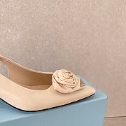 Prada Toe Flower Back Empty Cat Heel Shoes White 5.5 cm - 6