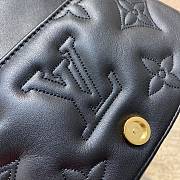 Louis Vuitton LV M81398 Wallet On Strap Bubblegram Black Size 20 x 12 x 6 cm - 5