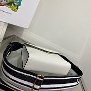 Prada Monochrome Saffiano And Leather Bag White Size 21 x 14 x 6.5 cm - 4