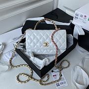 Chanel Quilted Top Handle WOC Ivory Lambskin White Size 12 x 19 x 3.5 cm - 1