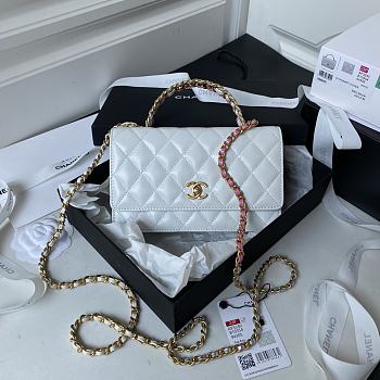 Chanel Quilted Top Handle WOC Ivory Lambskin White Size 12 x 19 x 3.5 cm