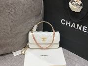 Chanel Handle Mobile Phone Bag White Size 17 x 9 x 4 cm - 1