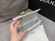 Chanel Handle Mobile Phone Bag White Size 17 x 9 x 4 cm - 3