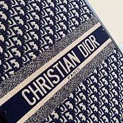 Christian Dior Presbyopic Retro Luggage Size 54 x 26 x 26 cm  - 2