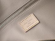 Louis Vuitton LV Cosmetic Bag M46458 Size 27 x 18 x 9 cm - 2