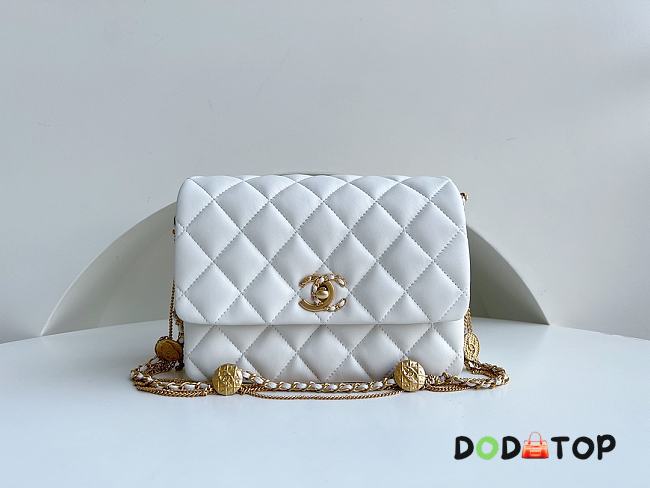 Chanel Gold Coin Underarm Bag White AS3378 Size 15 x 20 x 9 cm - 1