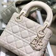 Lady Dior Bag White Ultramatte Cannage Calfskin Size 17 x 15 x 7 cm - 5