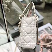 Lady Dior Bag White Ultramatte Cannage Calfskin Size 17 x 15 x 7 cm - 2