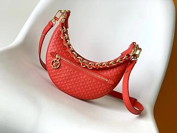 Louis Vuitton Loop M22594 Red Size 23 x 13 x 6 cm