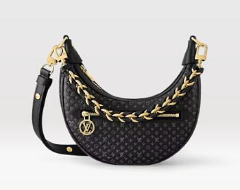 Louis Vuitton Loop M22594 Black Size 23 x 13 x 6 cm