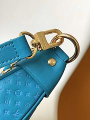 Louis Vuitton Loop M22594 Blue Size 23 x 13 x 6 cm - 3