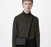 Louis Vuitton LV M82085 Fastline Wearable Wallet Black Size 17.3 x 12 x 7 cm - 5