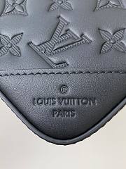 Louis Vuitton LV Duo Messenger M69827 Size 26 x 18.5 x 5 cm - 3