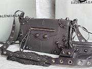 Balenciaga XS Le Cagole Leather Bag Grey Size 24 x 14 x 5 cm - 2