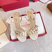 Valentino Studded Heels White - 4