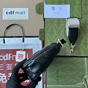 Gucci GG Matelassé Handbag Black Size 25 x 15 x 8 cm - 6