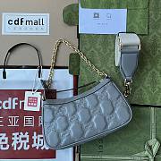 Gucci GG Matelassé Handbag Grey Size 25 x 15 x 8 cm - 2