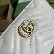 Gucci White GG Marmont Matelassé Mini Chain Bag Size 22 x 13 x 3.5 cm - 3